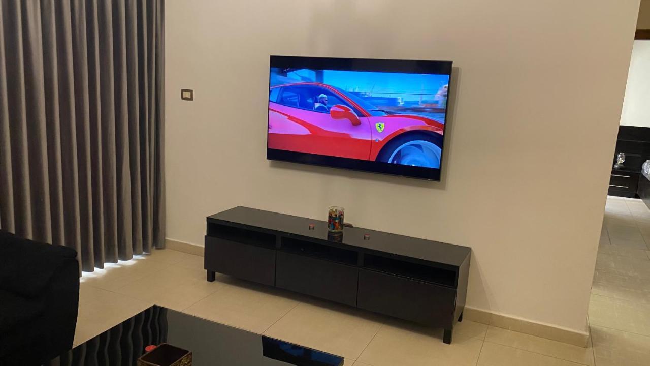 Dair Ghbar Apartment Amman Bagian luar foto
