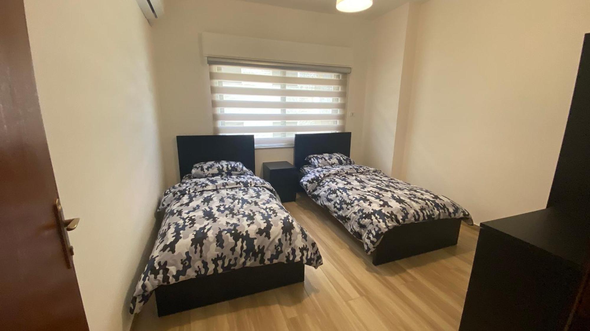Dair Ghbar Apartment Amman Ruang foto