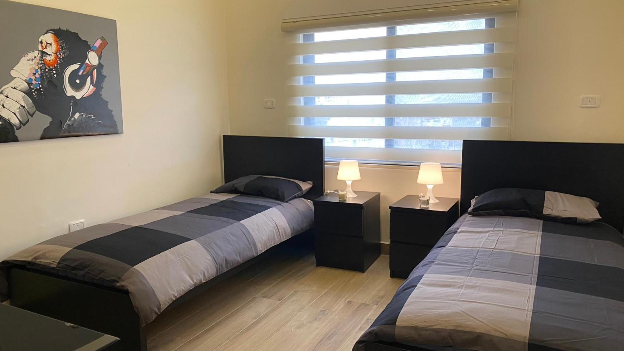 Dair Ghbar Apartment Amman Ruang foto