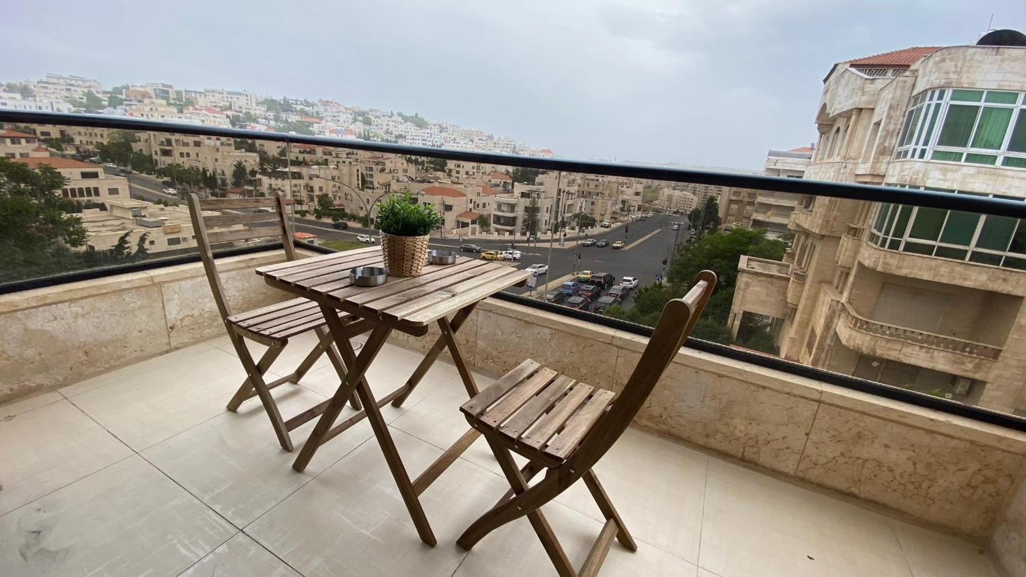 Dair Ghbar Apartment Amman Ruang foto