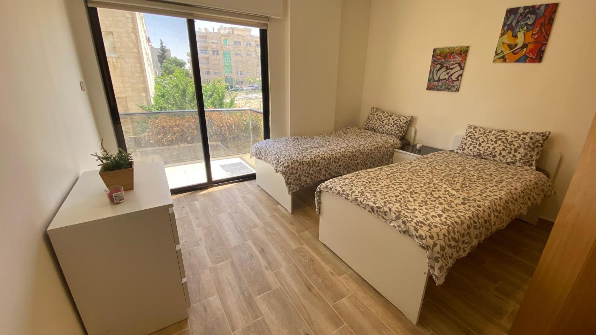 Dair Ghbar Apartment Amman Ruang foto
